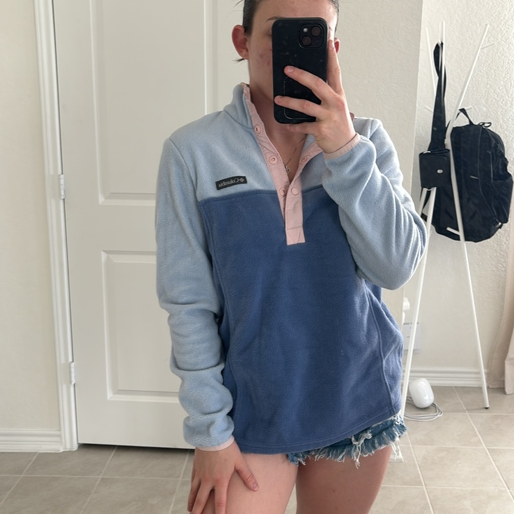 Columbia pullover